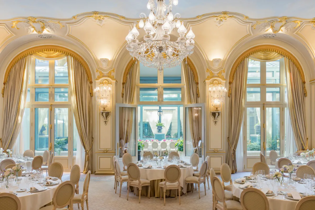 Ritz Paris wedding dinner in the Salon Marie-Louise