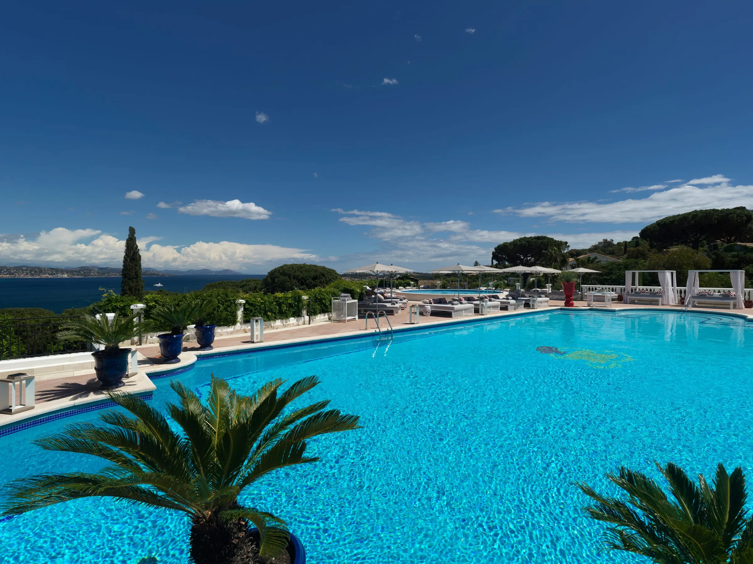 Villa Belrose wedding pool party space