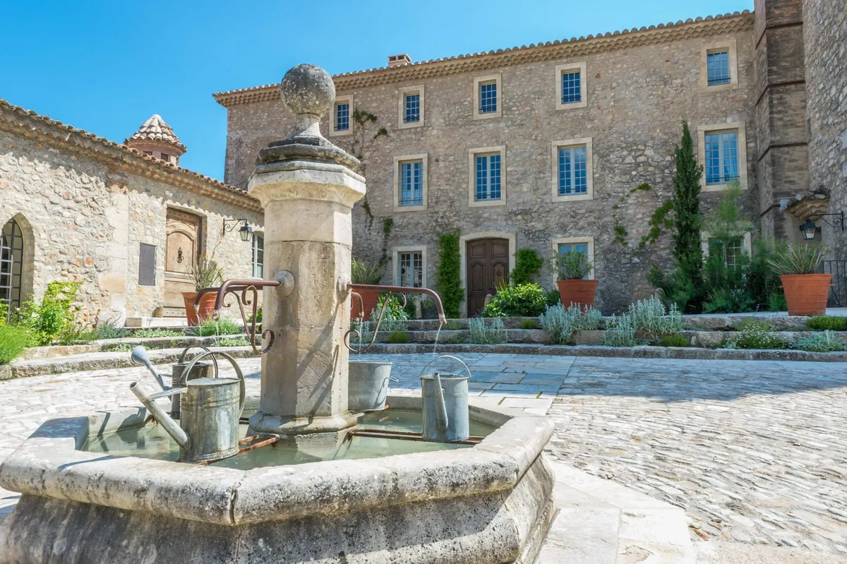 chateau de berne wedding venue