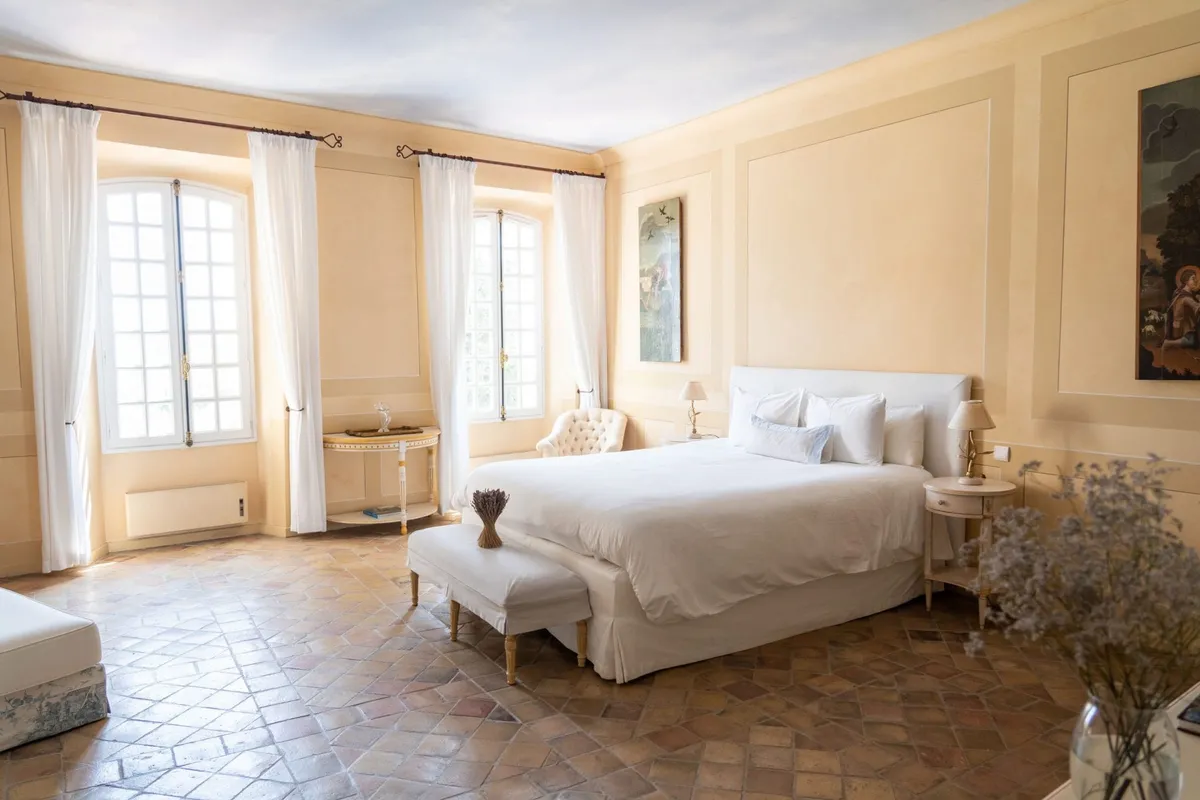 chateau les crostes wedding accommodation