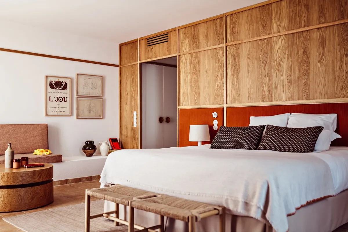 domaine de capelongue wedding accommodation