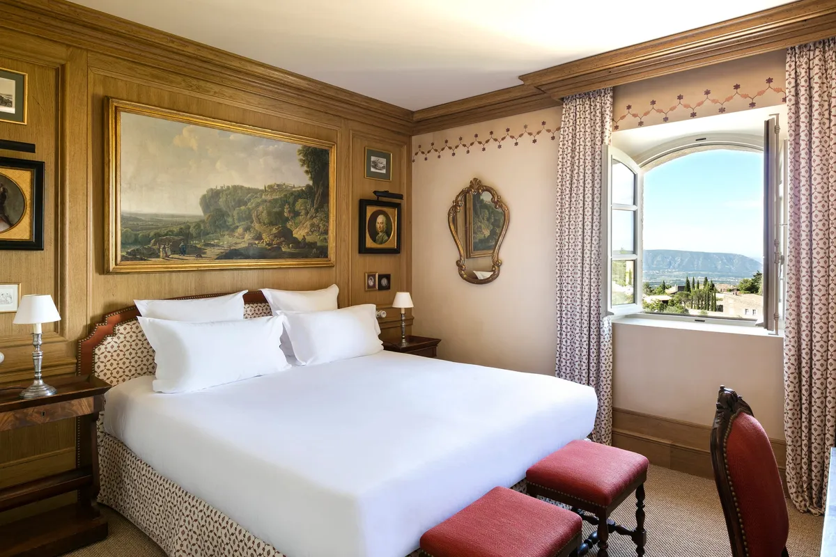 la bastide de gordes wedding accommodation
