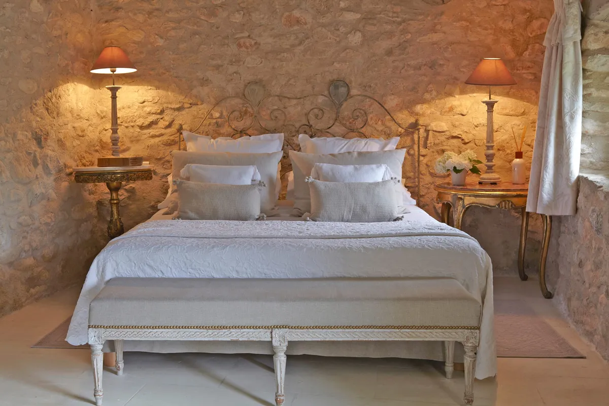 la bastide de marie wedding accommodation