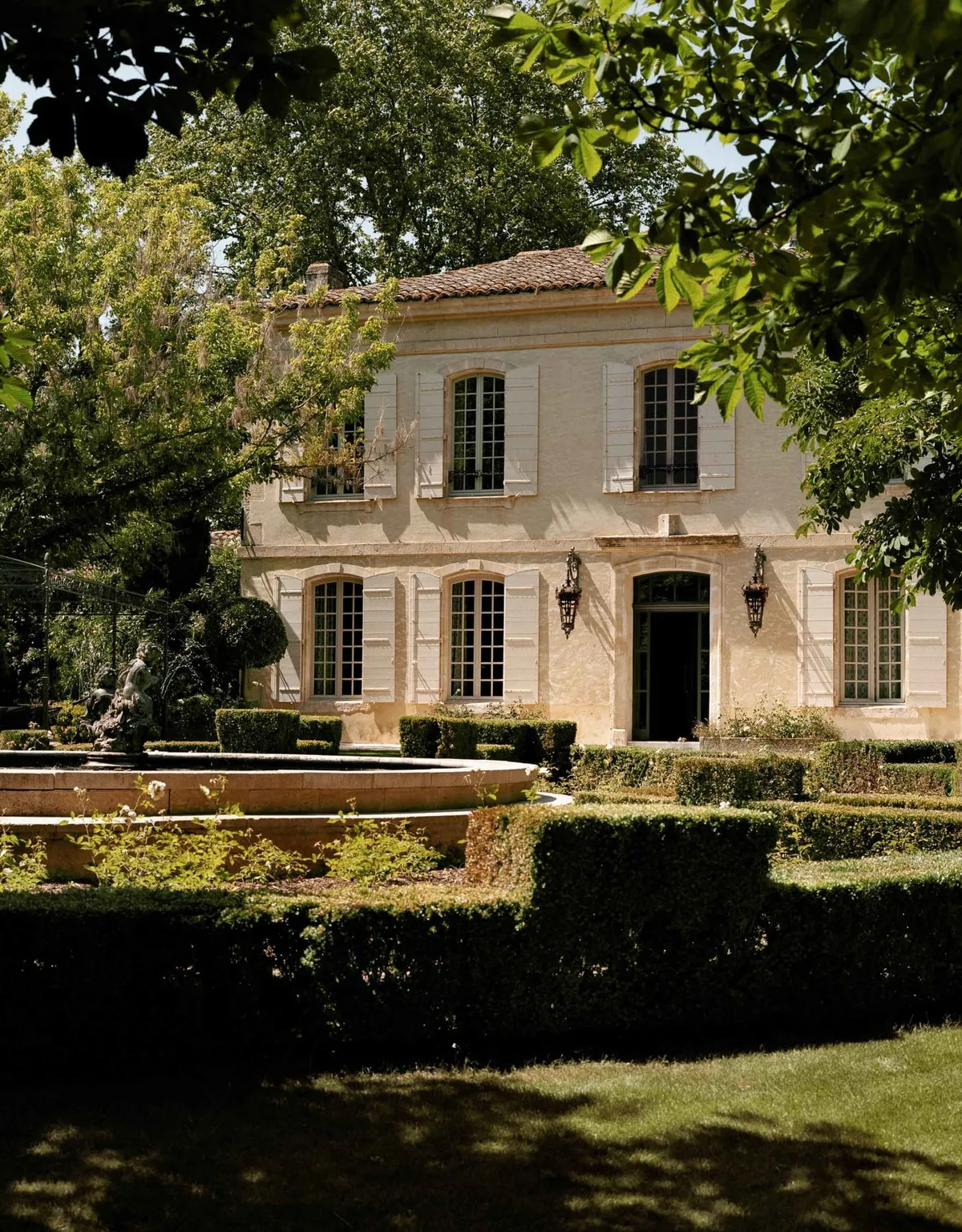 mas de chabran wedding venue