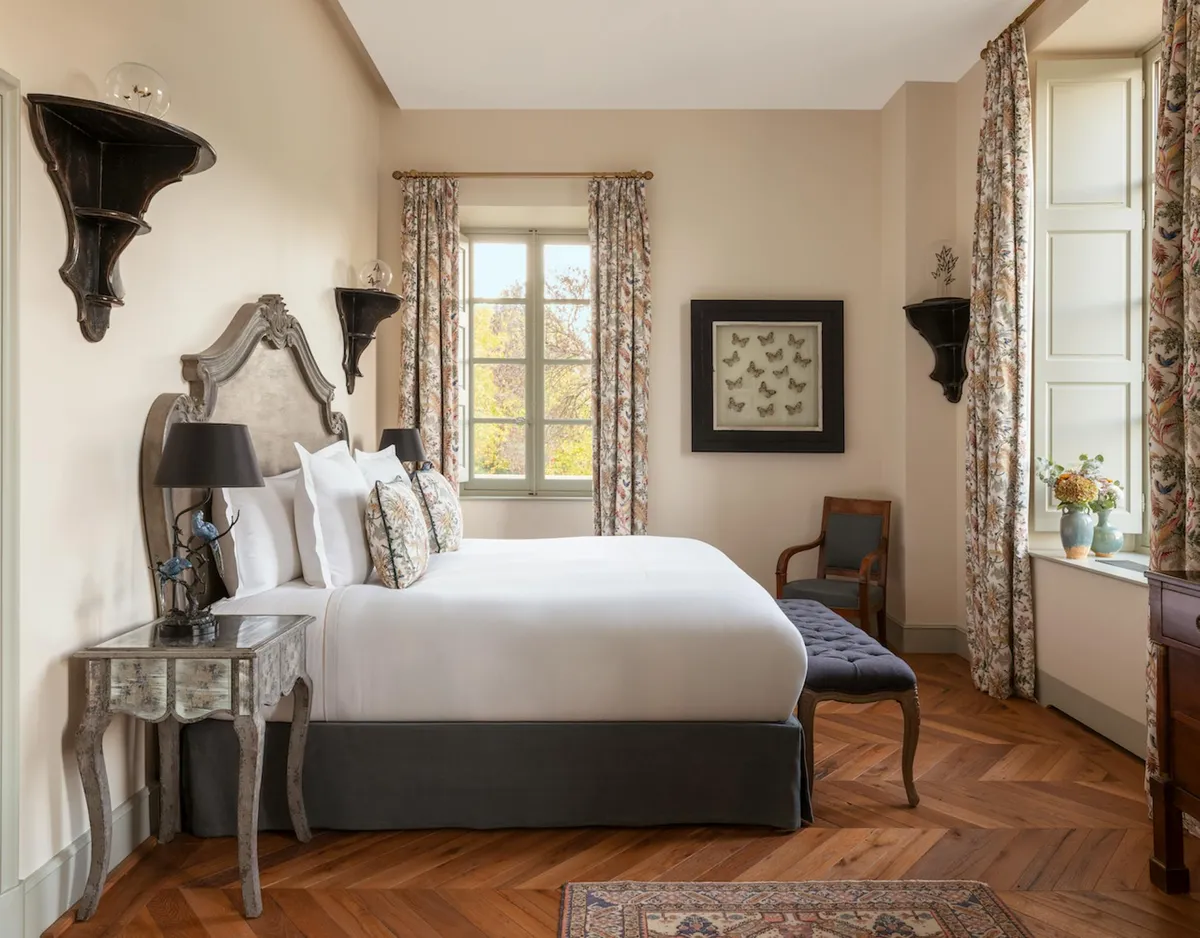 chateau d'estoublon wedding hotel