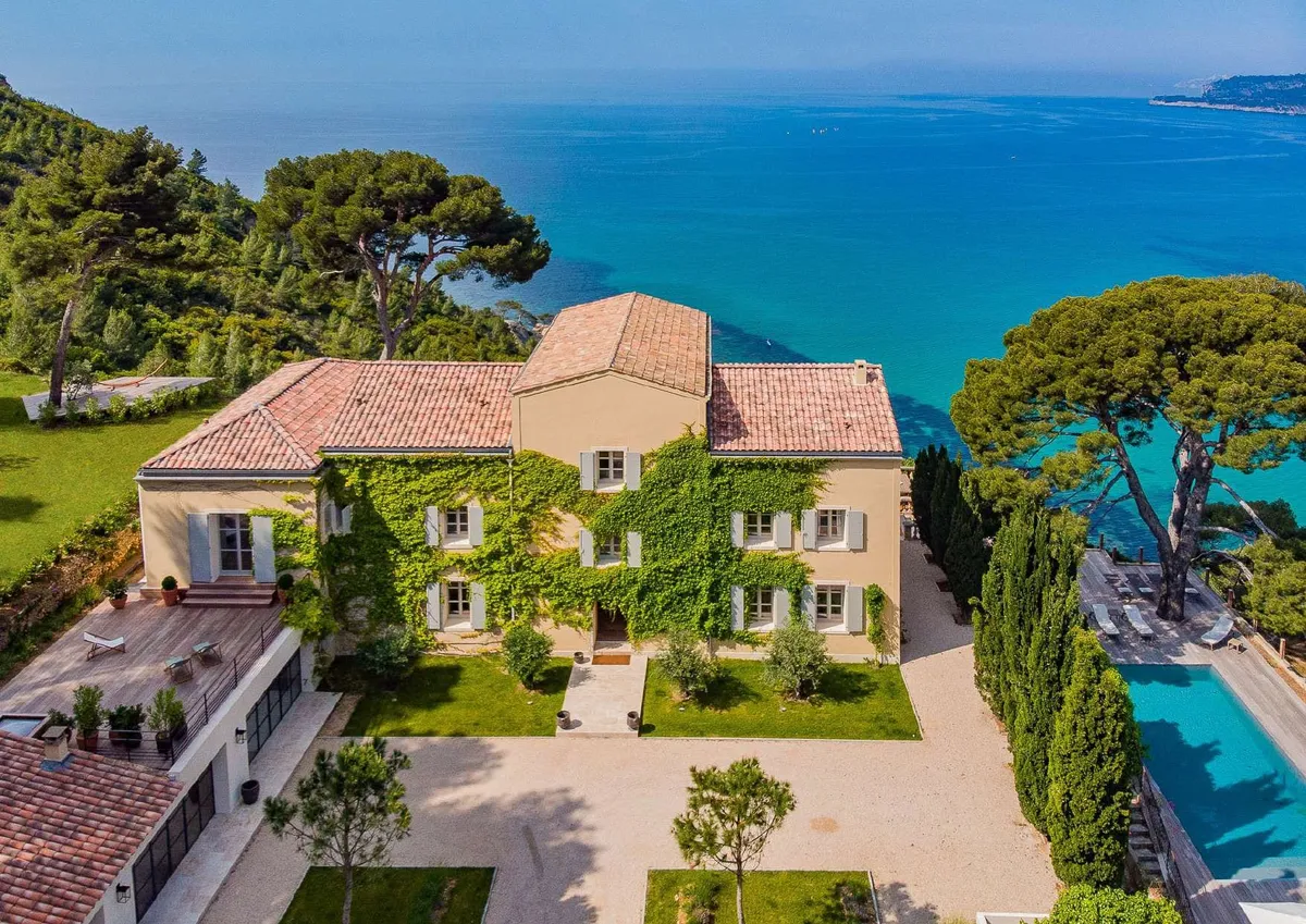 domaine de canaille cassis wedding