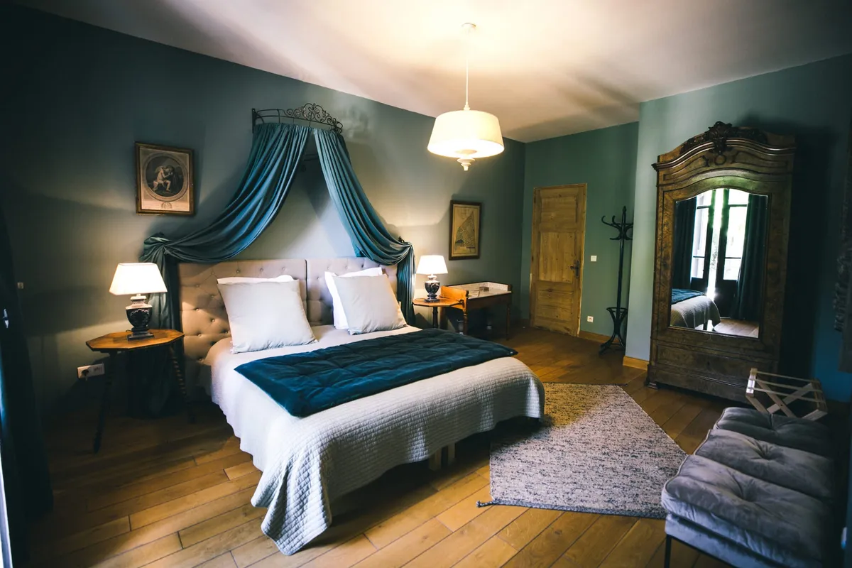 mas d'arvieux wedding rooms