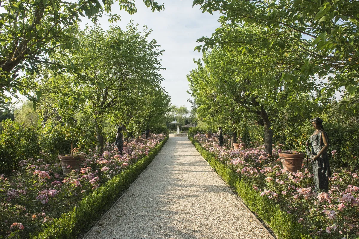 Borgo Santo Pietro wedding gardens