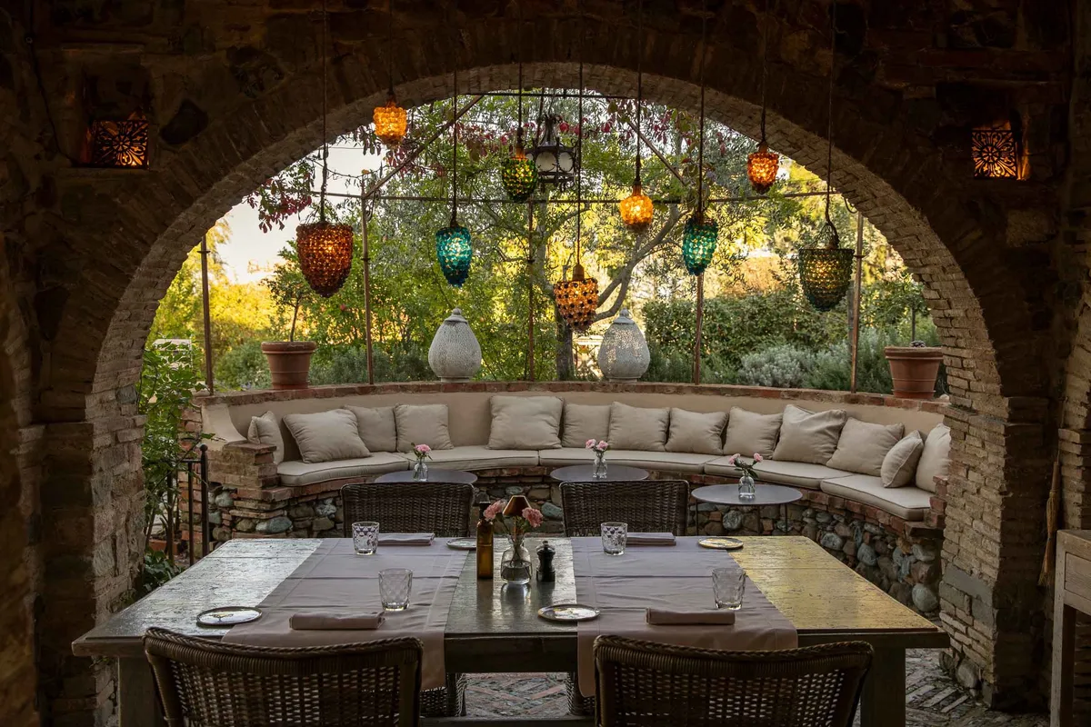 lupaia hotel tuscany wedding