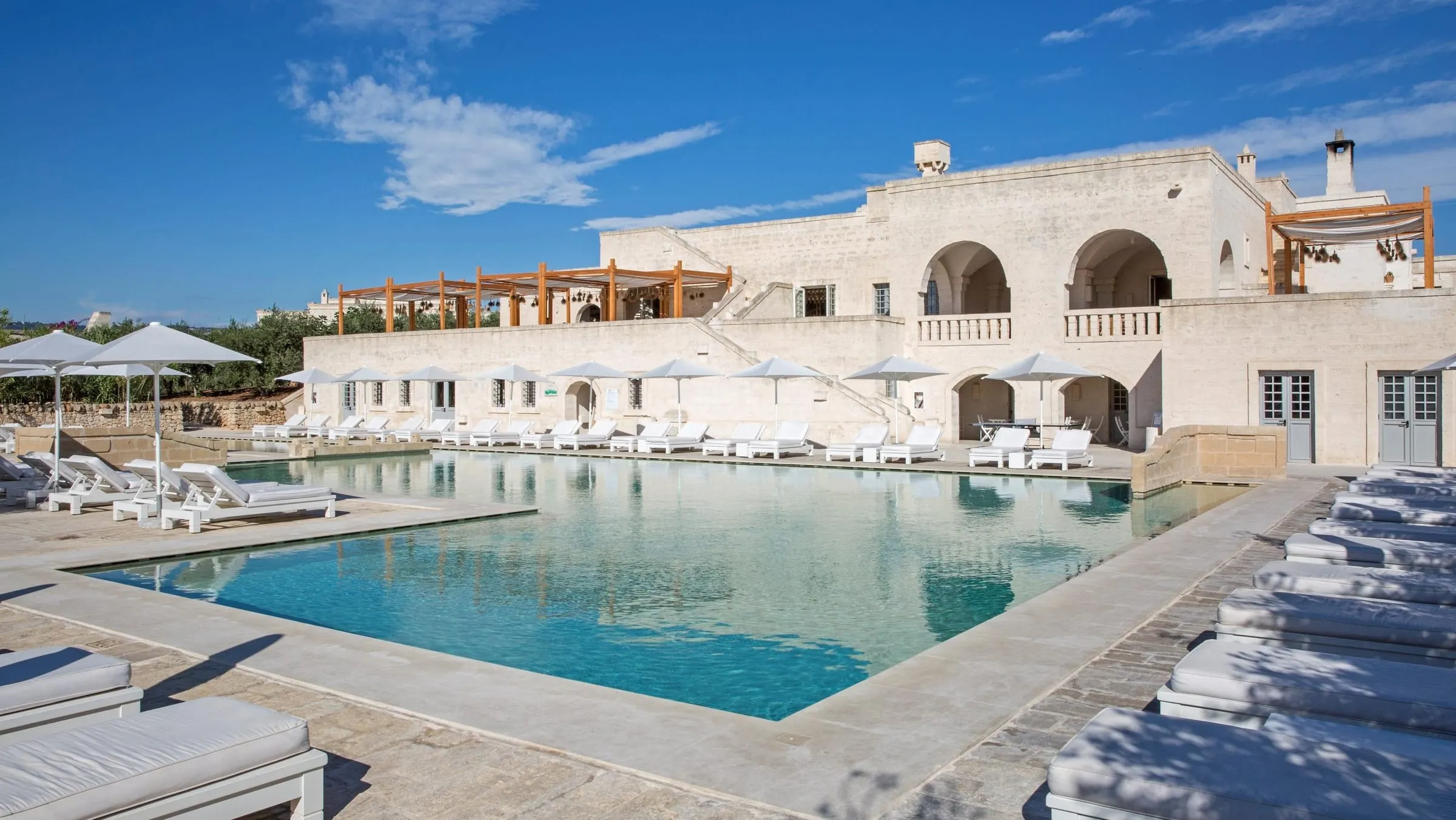 Borgo Egnazia wedding reception space by the pool