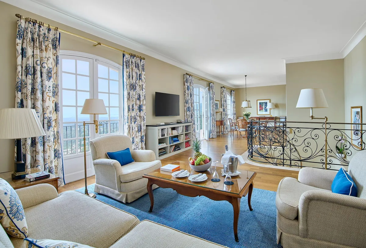 chateau saint martin wedding suites