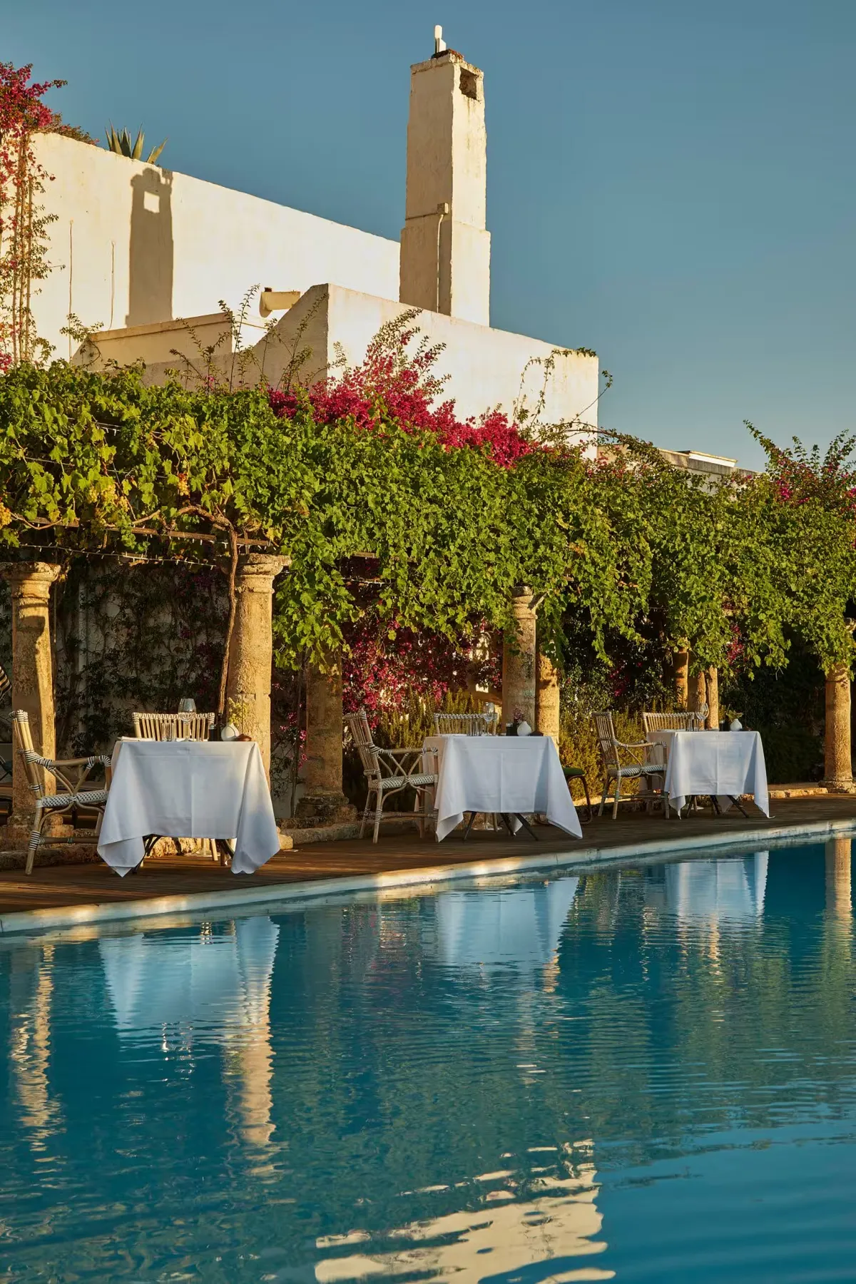 masseria torre maizza pool wedding