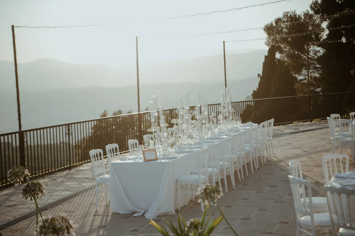 mont leuze wedding