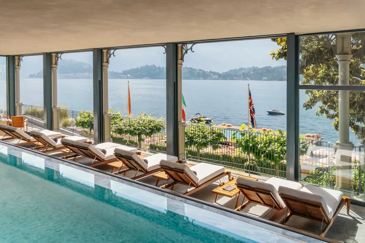 Grand Hotel Tremezzo Floating wedding pool