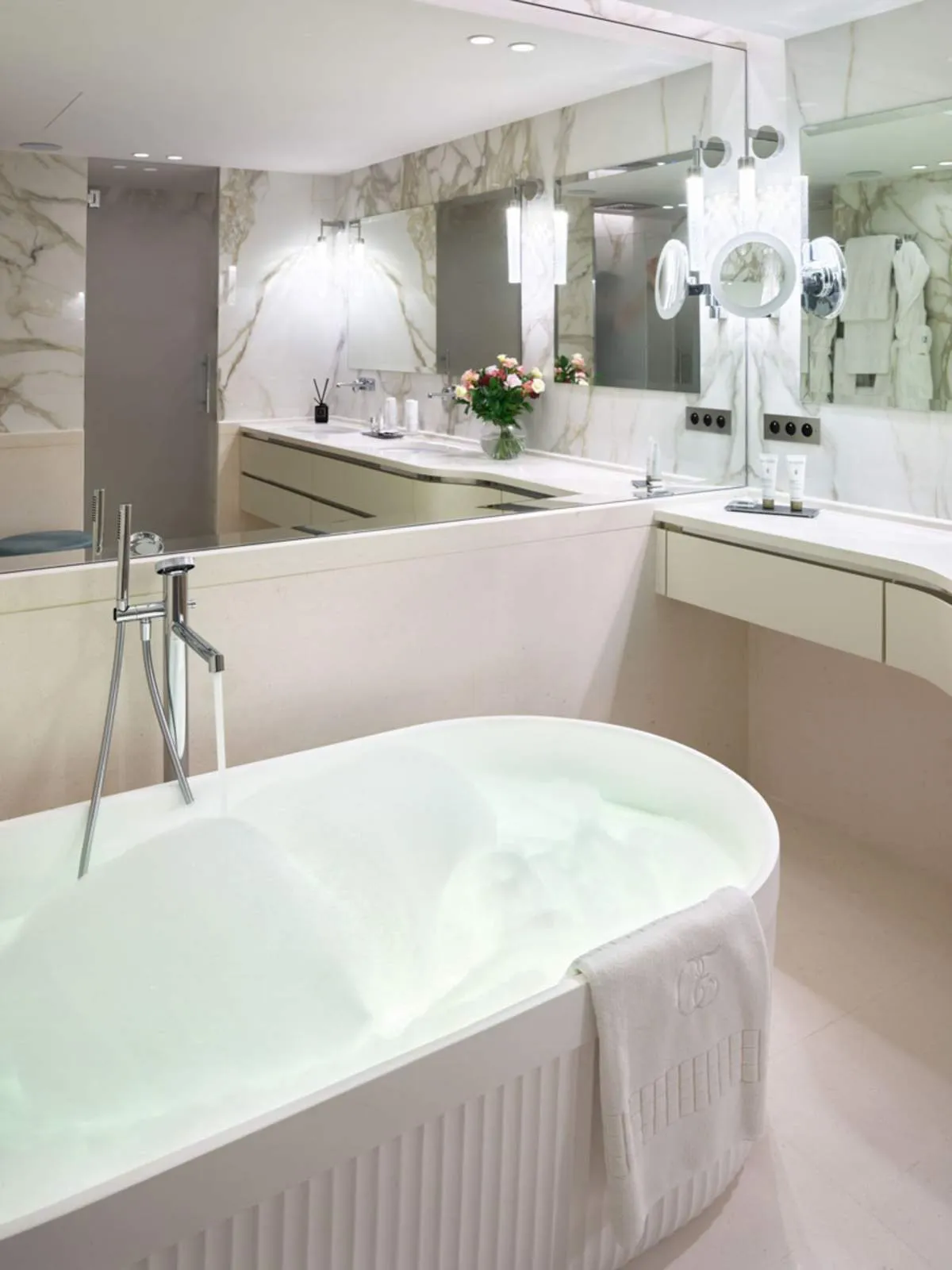 Cap Estel wedding accommodation marble bathroom