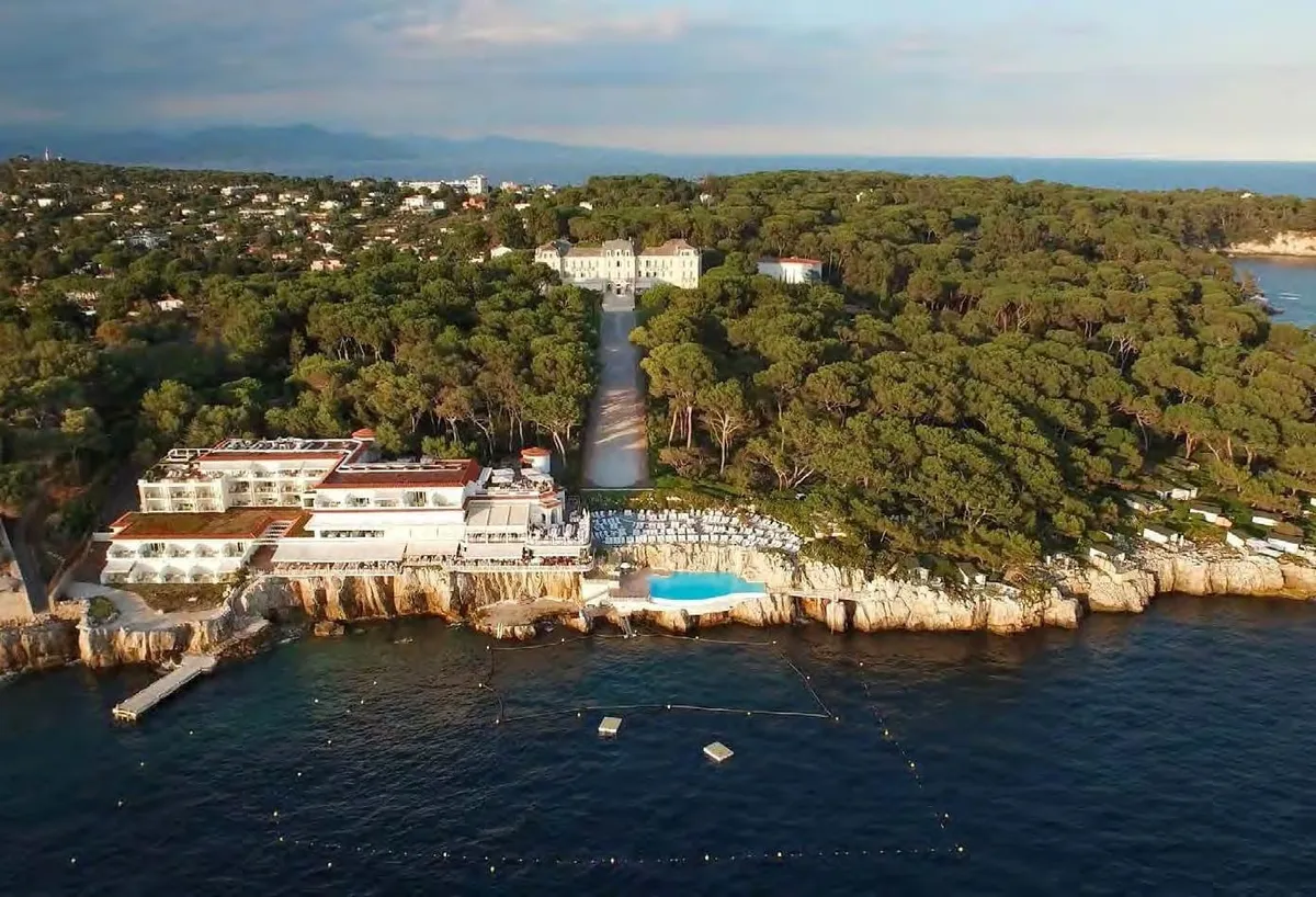 Hotel du Cap Eden Roc wedding cost