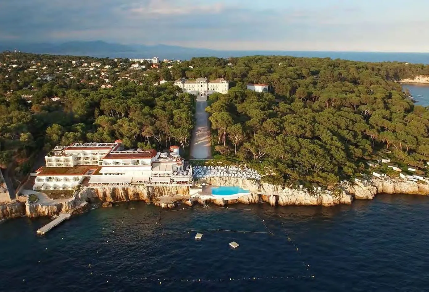 Hotel du Cap Eden Roc wedding cost