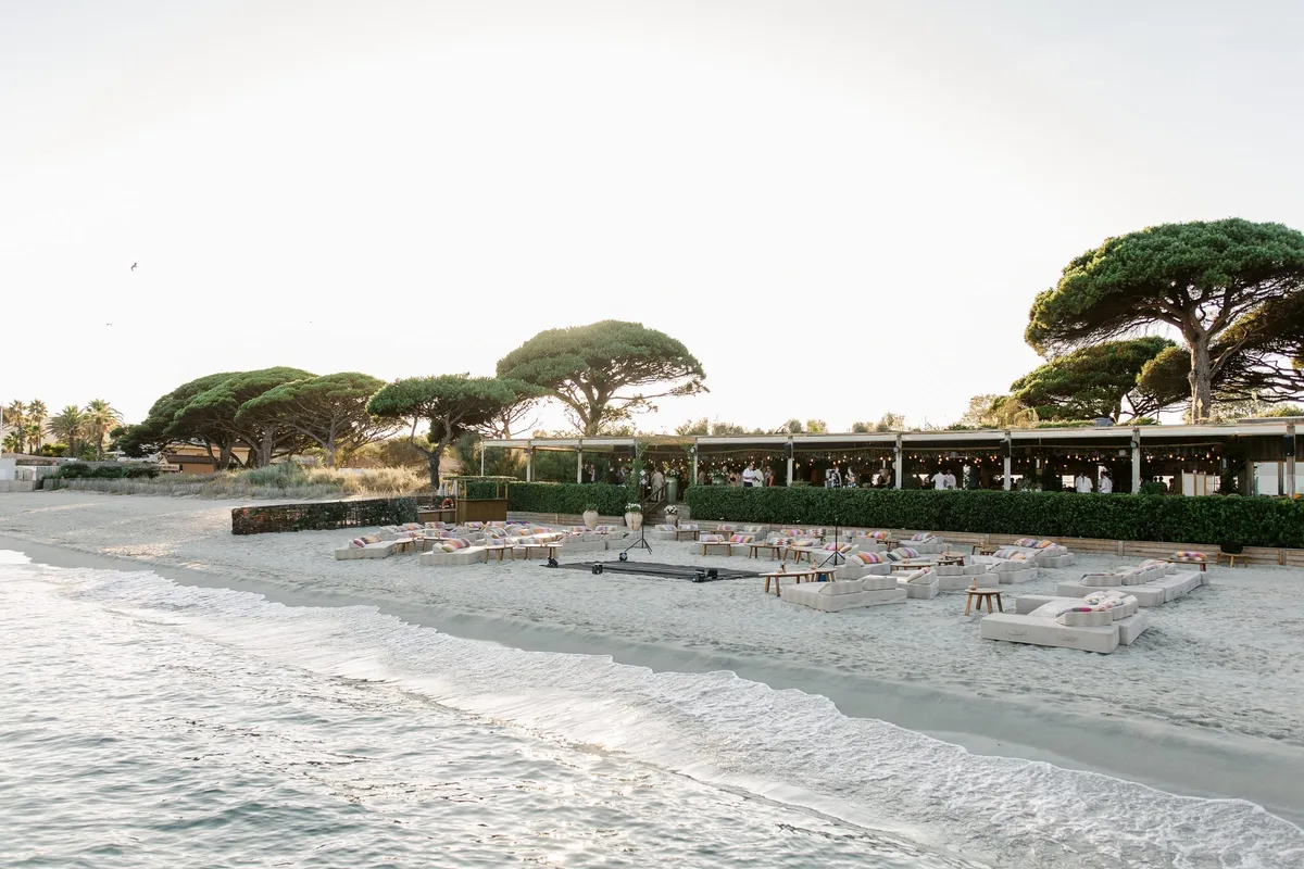 Jardin Tropezina beach wedding in Saint-Tropez