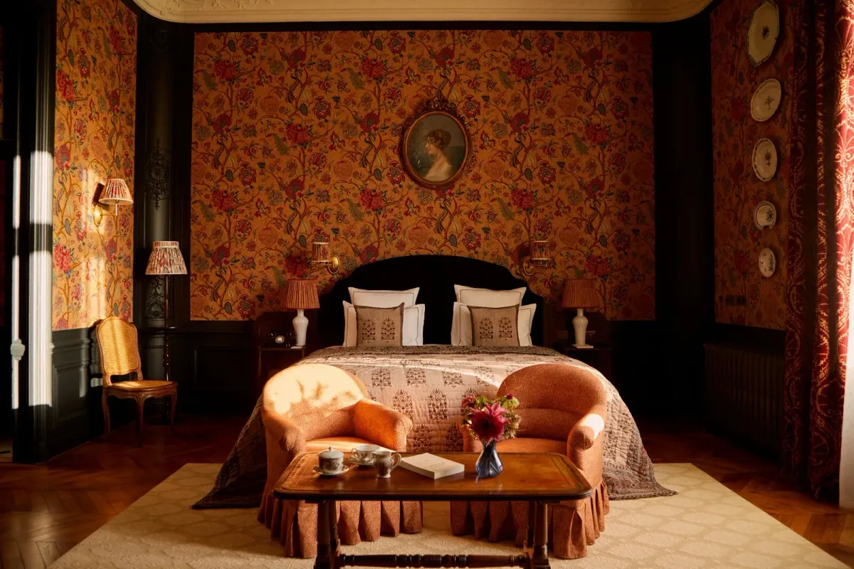 abbaye des vaux de cernay wedding suites