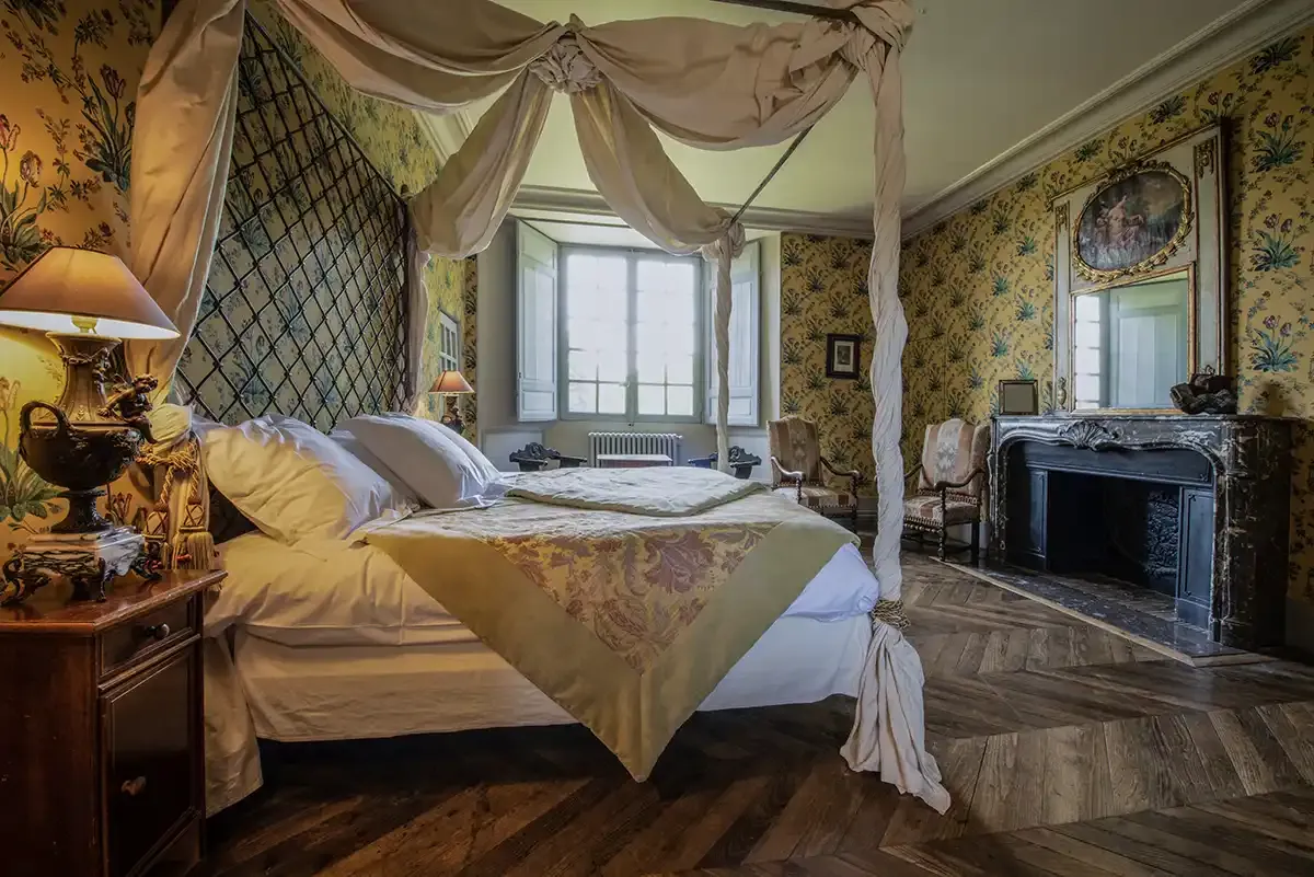 chateau de vallery wedding stay