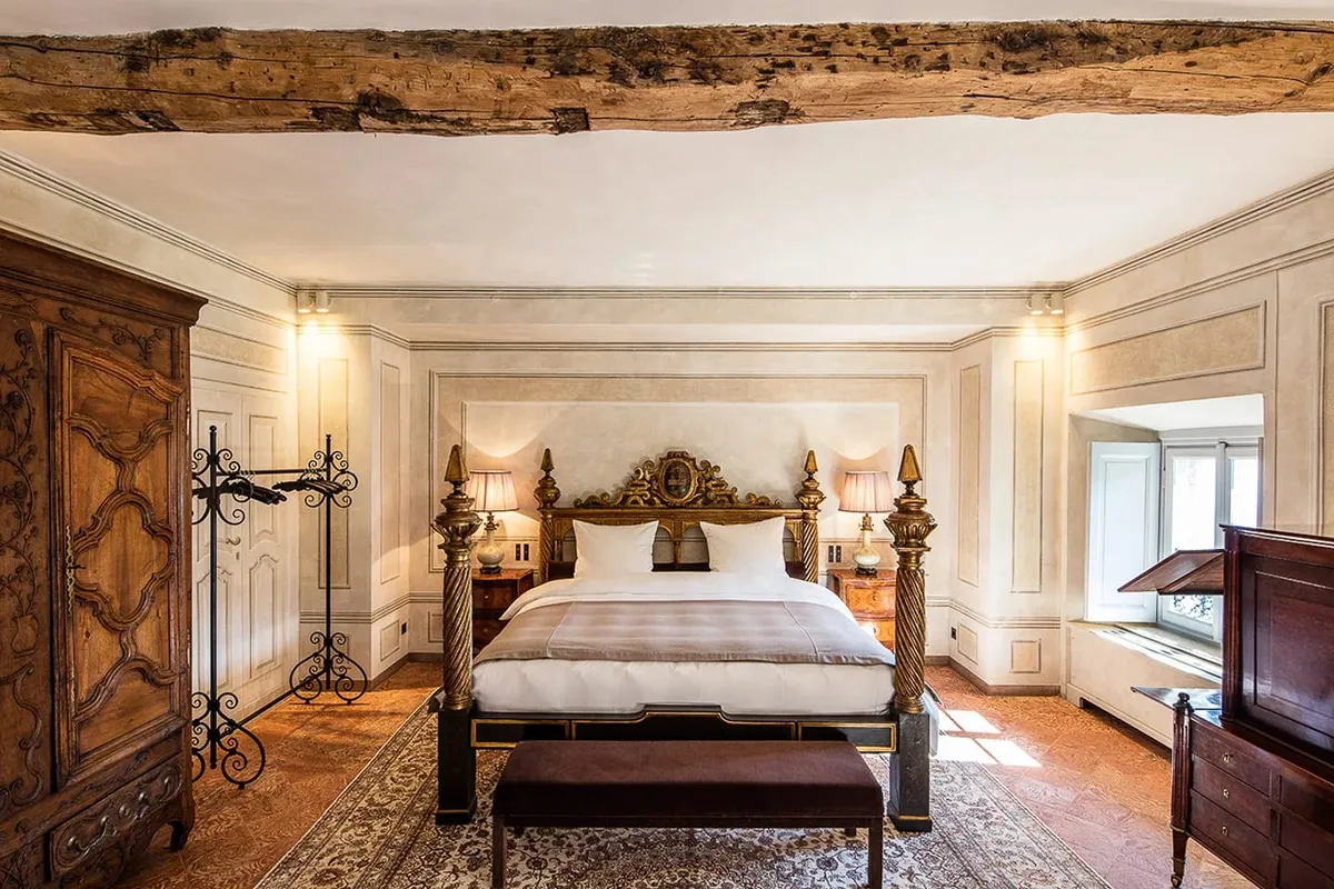 Villa Balbiano wedding bedrooms