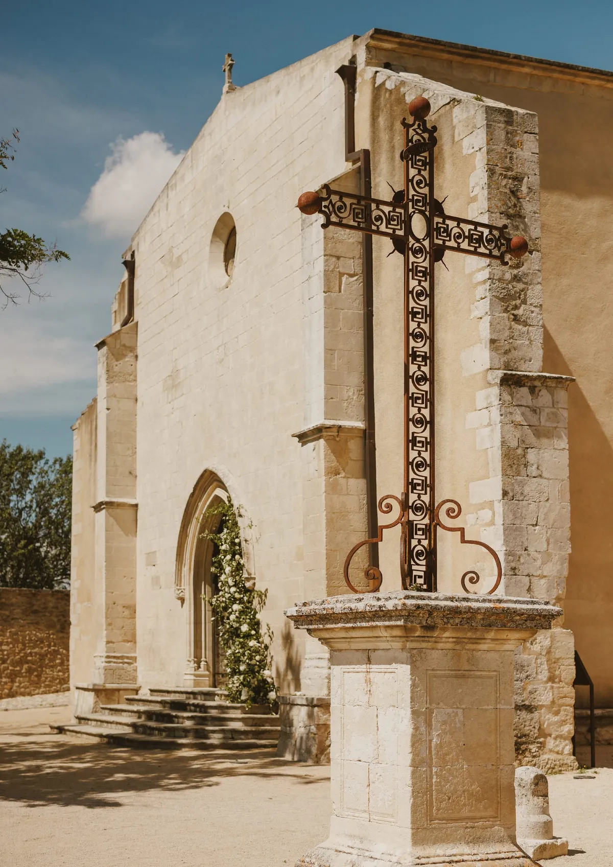 domaine de capelongue luberon wedding