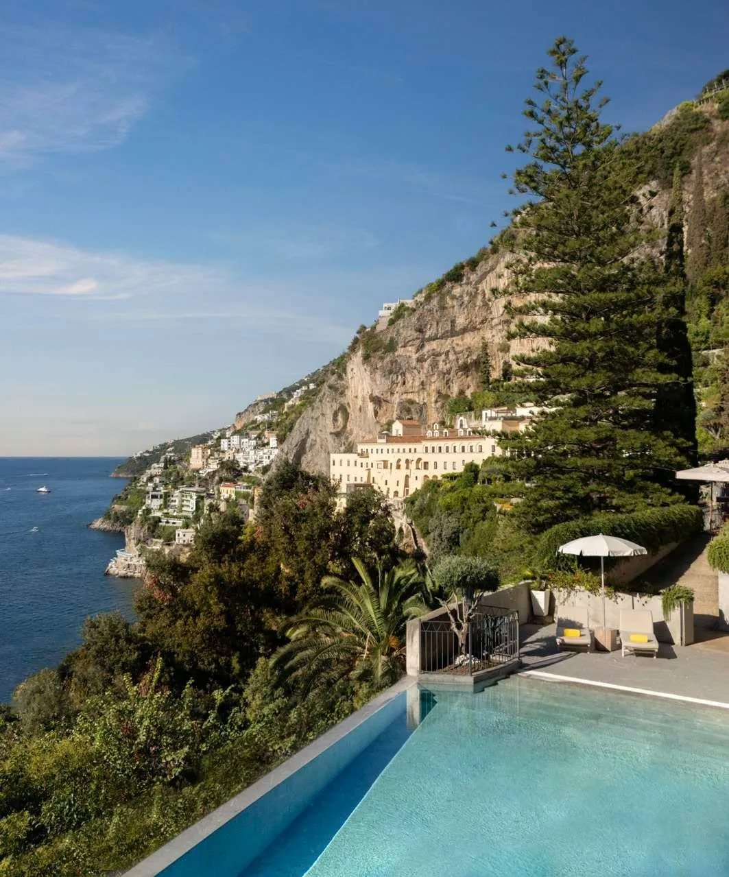 anantara convento di amalfi infinity pool wedding