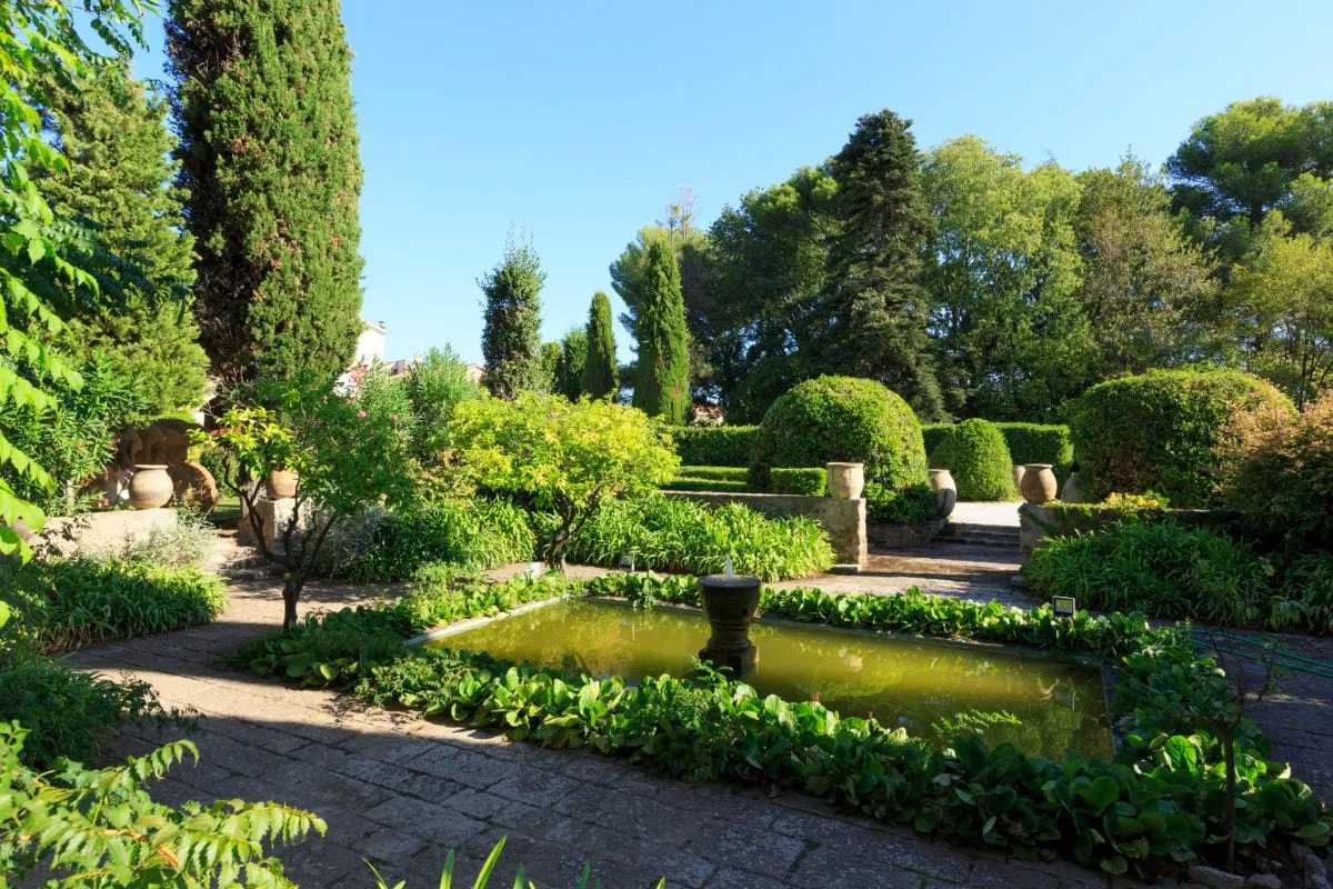 chateau de la napoule weddings