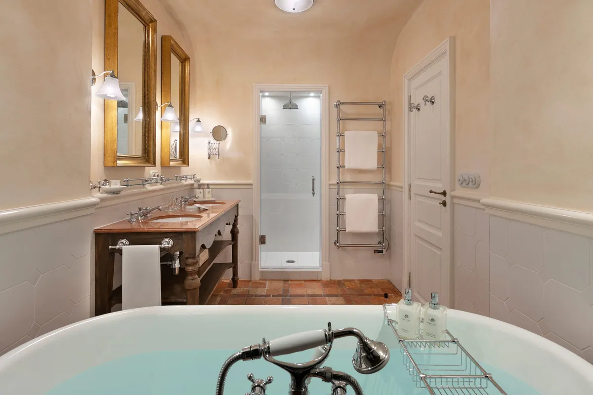 la bastide de gordes wedding suites