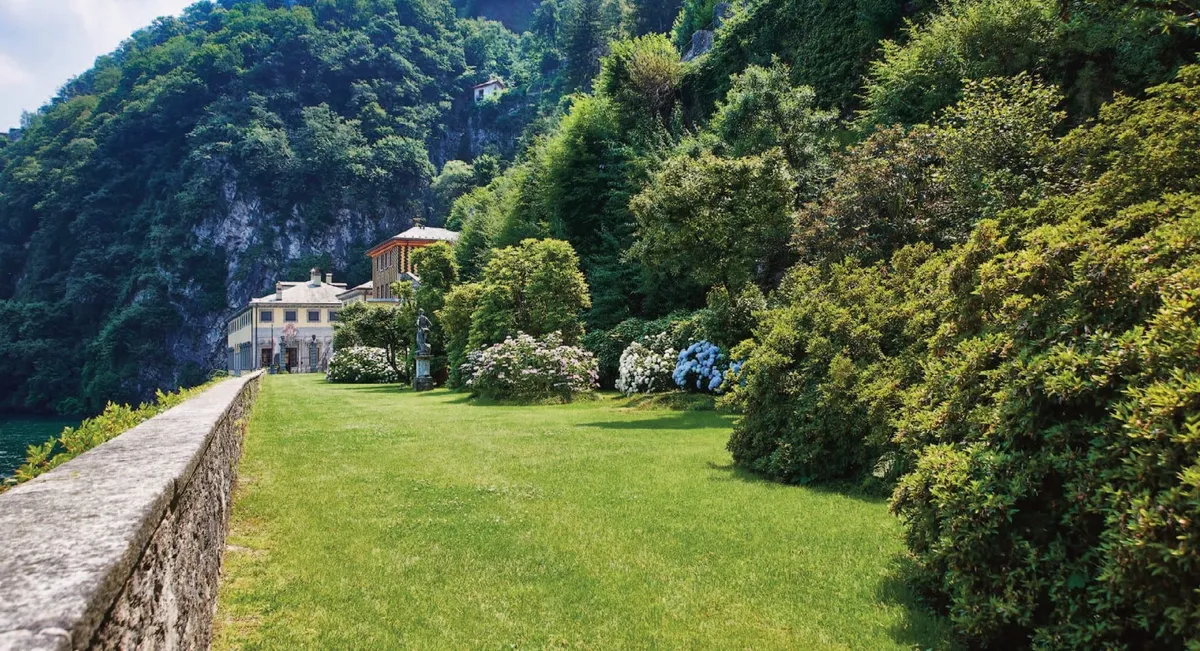 villa pliniana weddings