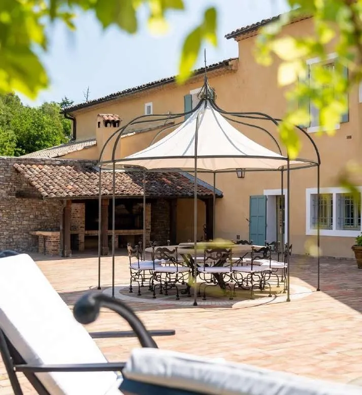chateau les crostes provence wedding