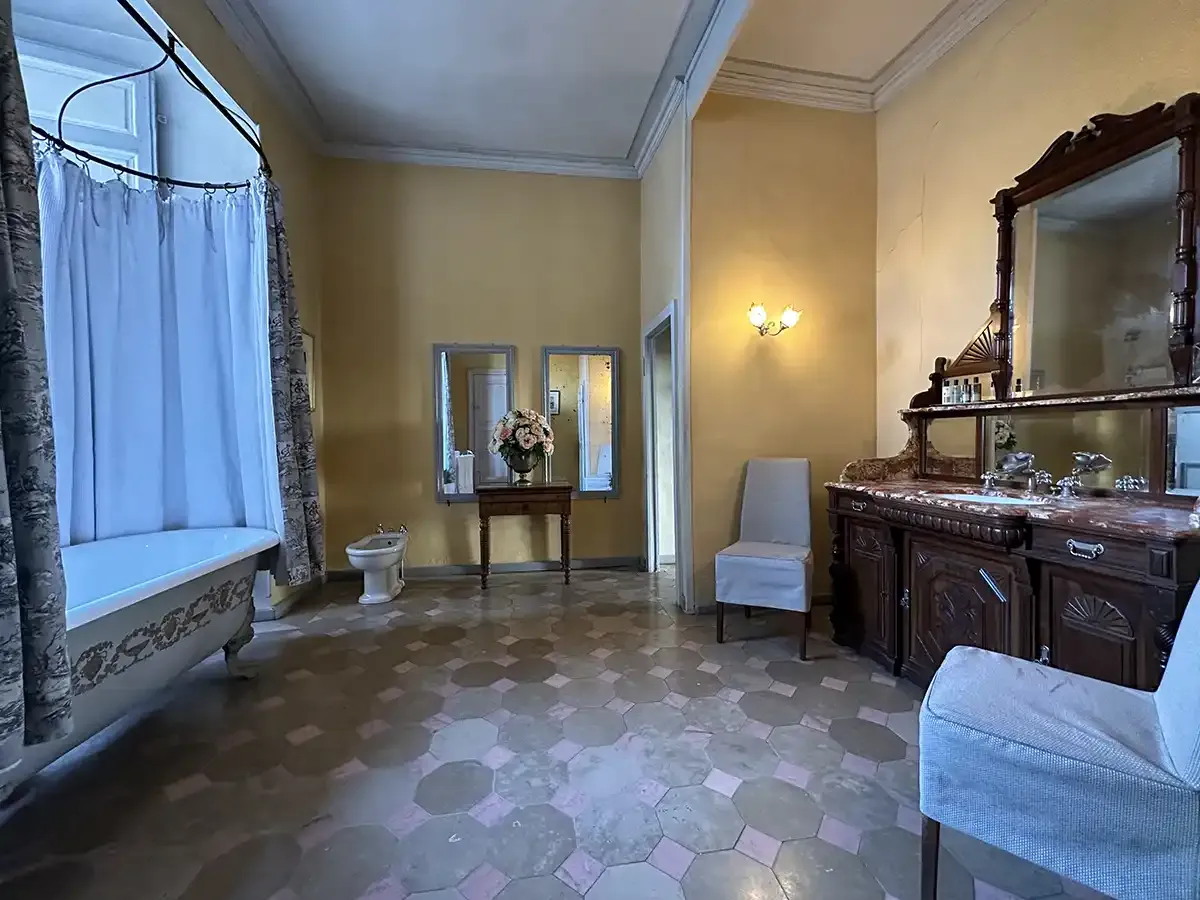 chateau vallery wedding stay