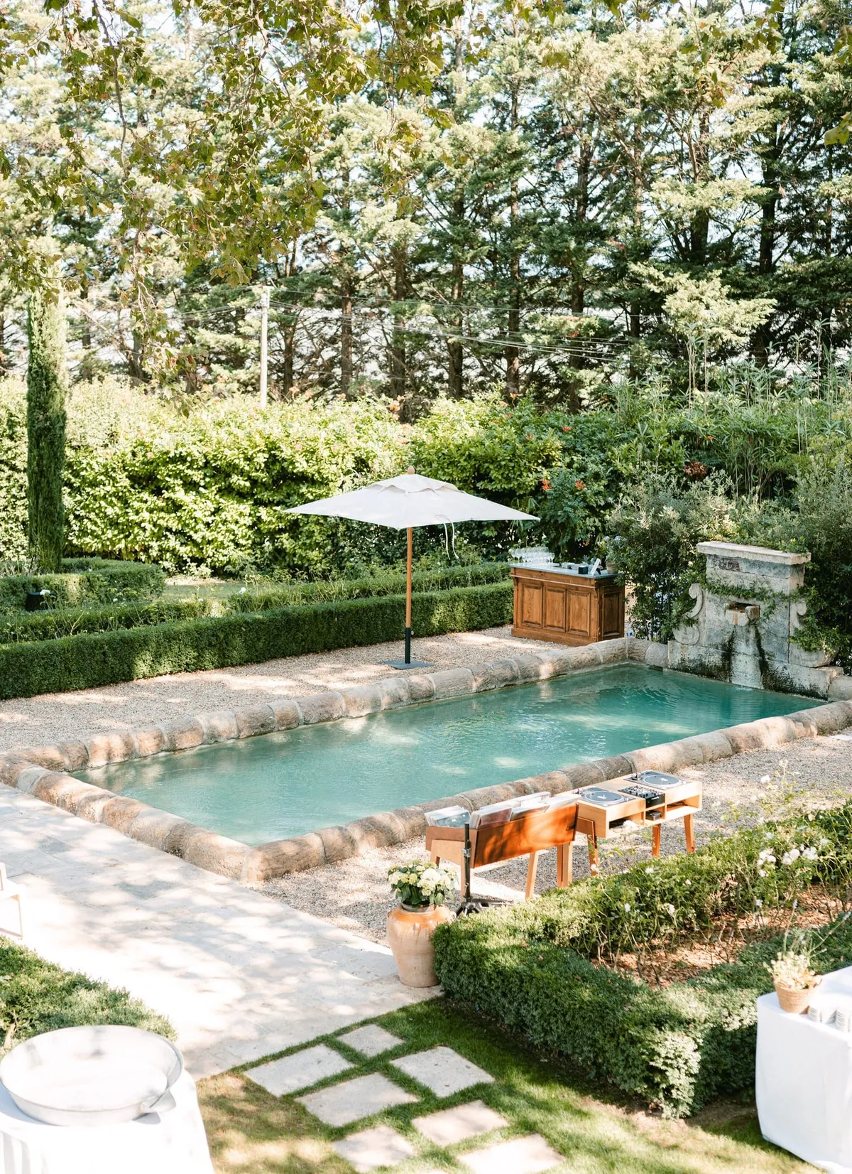 bastide de laurence provence wedding