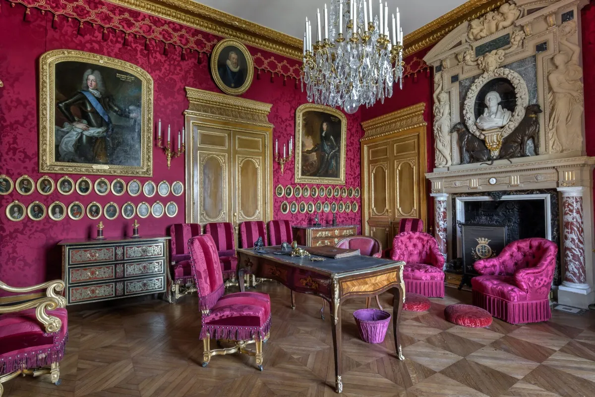 chantilly castle france