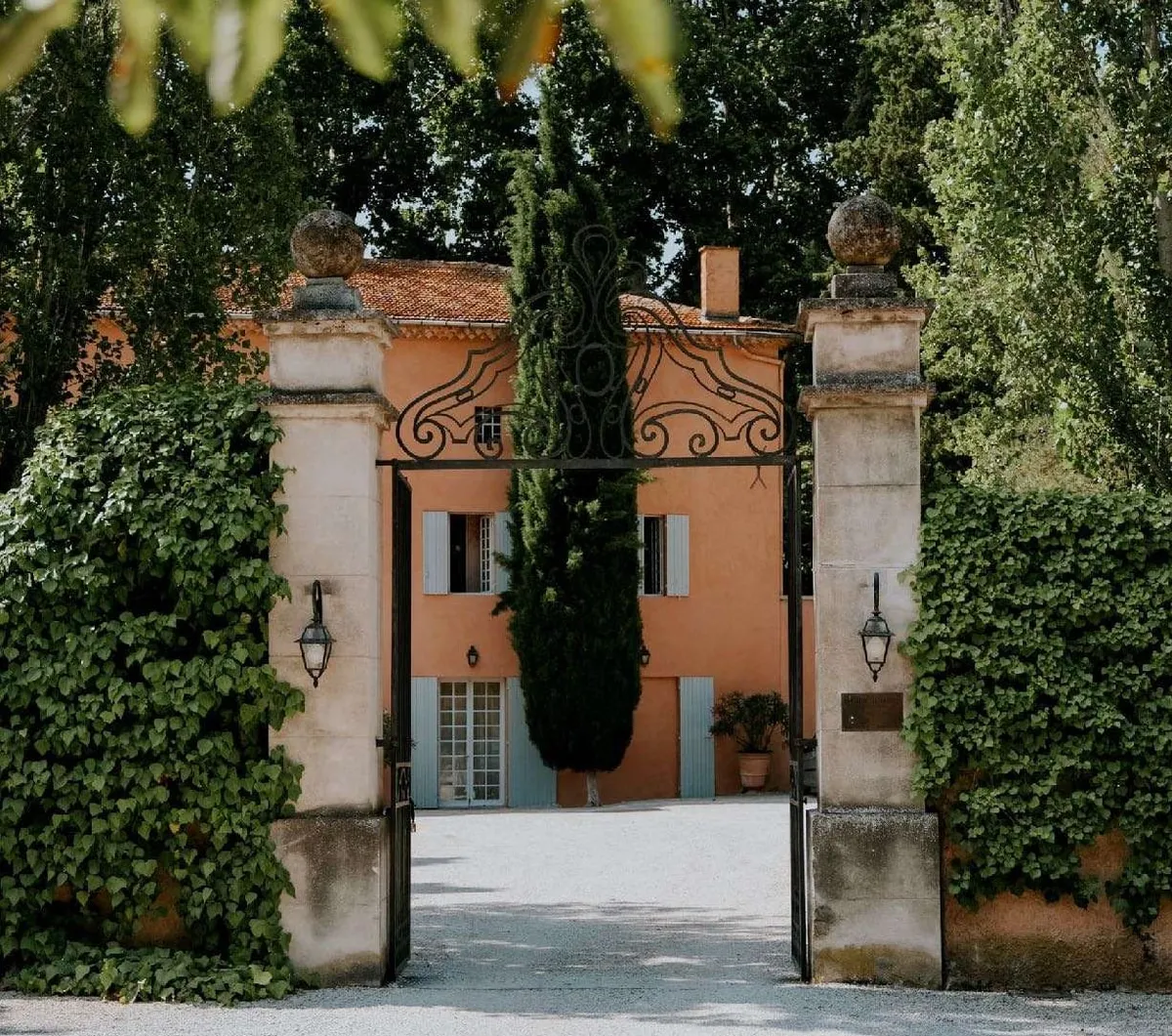 bastide de puget aix en provence wedding