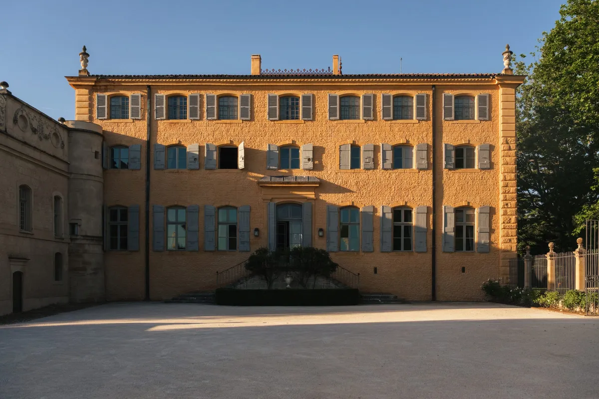 chateau de fonscolombe destination wedding