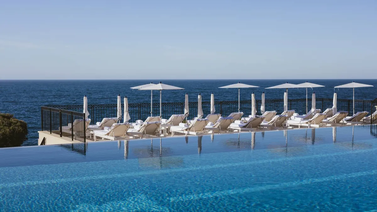 grand hotel du cap ferrat pool