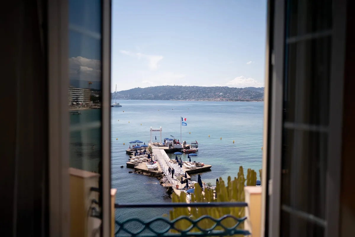 hotel belles rives beach club wedding