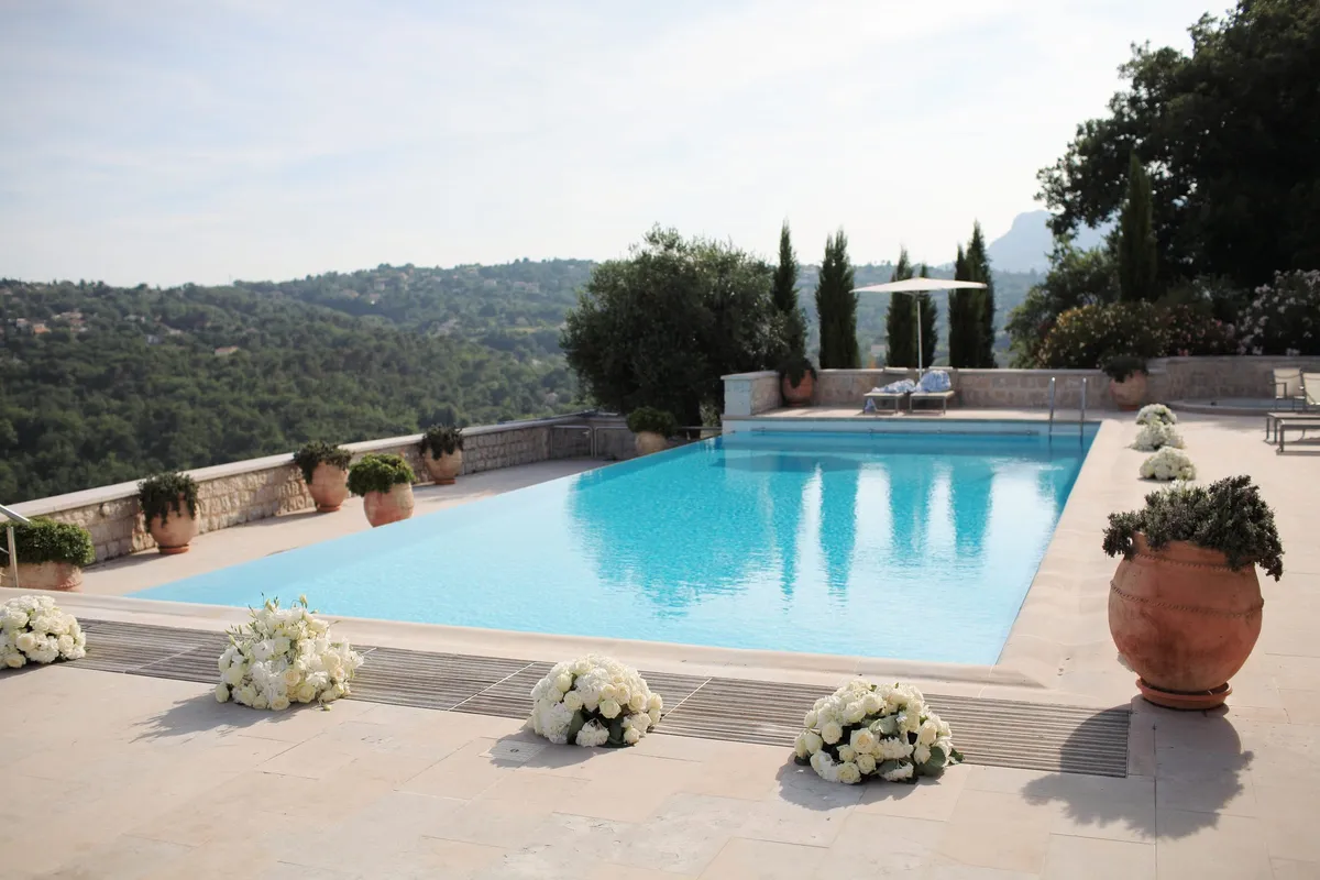 chateau de st jeannet wedding