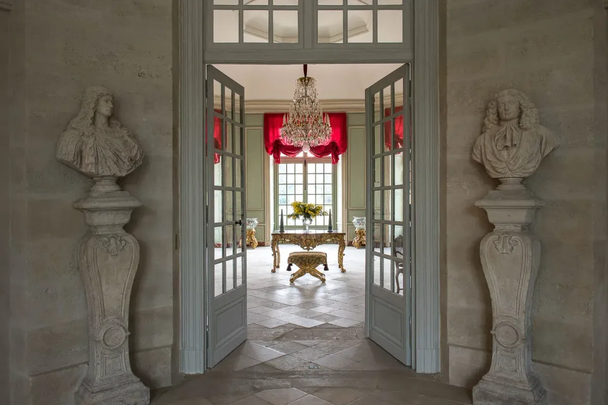 chateau de villette interieur