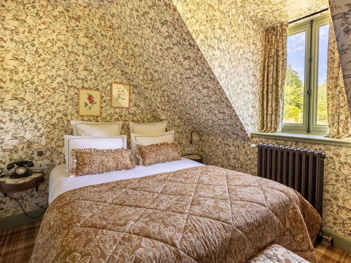abbaye des vaux-de-cernay wedding hotel