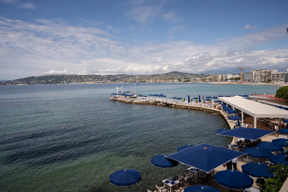 belles rives hotel antibes wedding