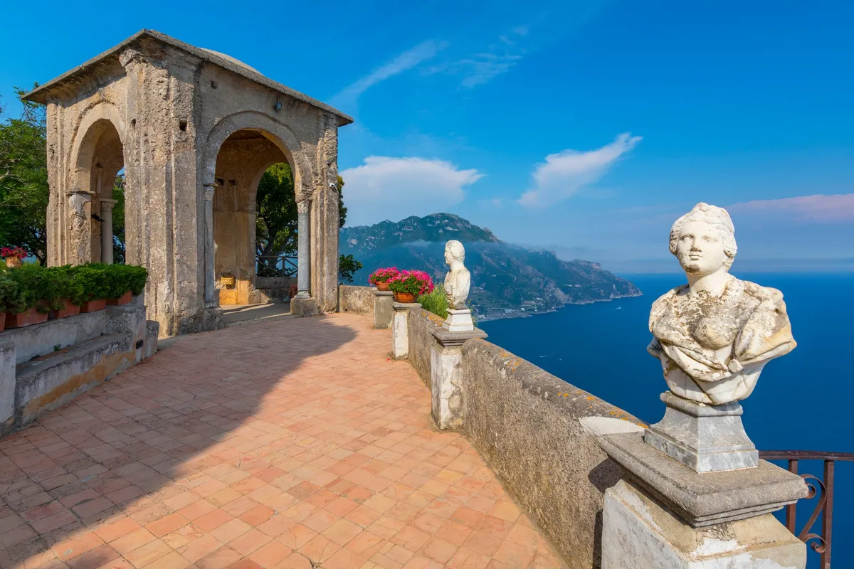 ravello villa cimbrone terrace of infinity