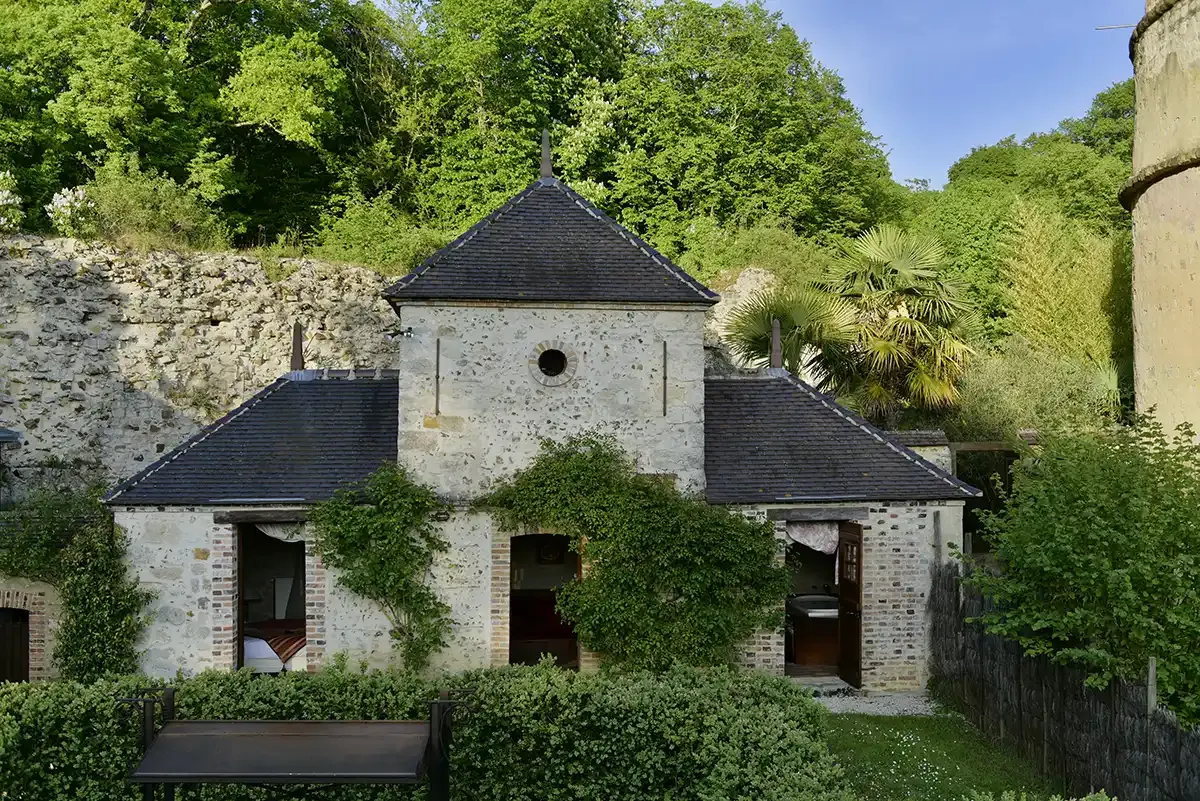 chateau conde vallery france