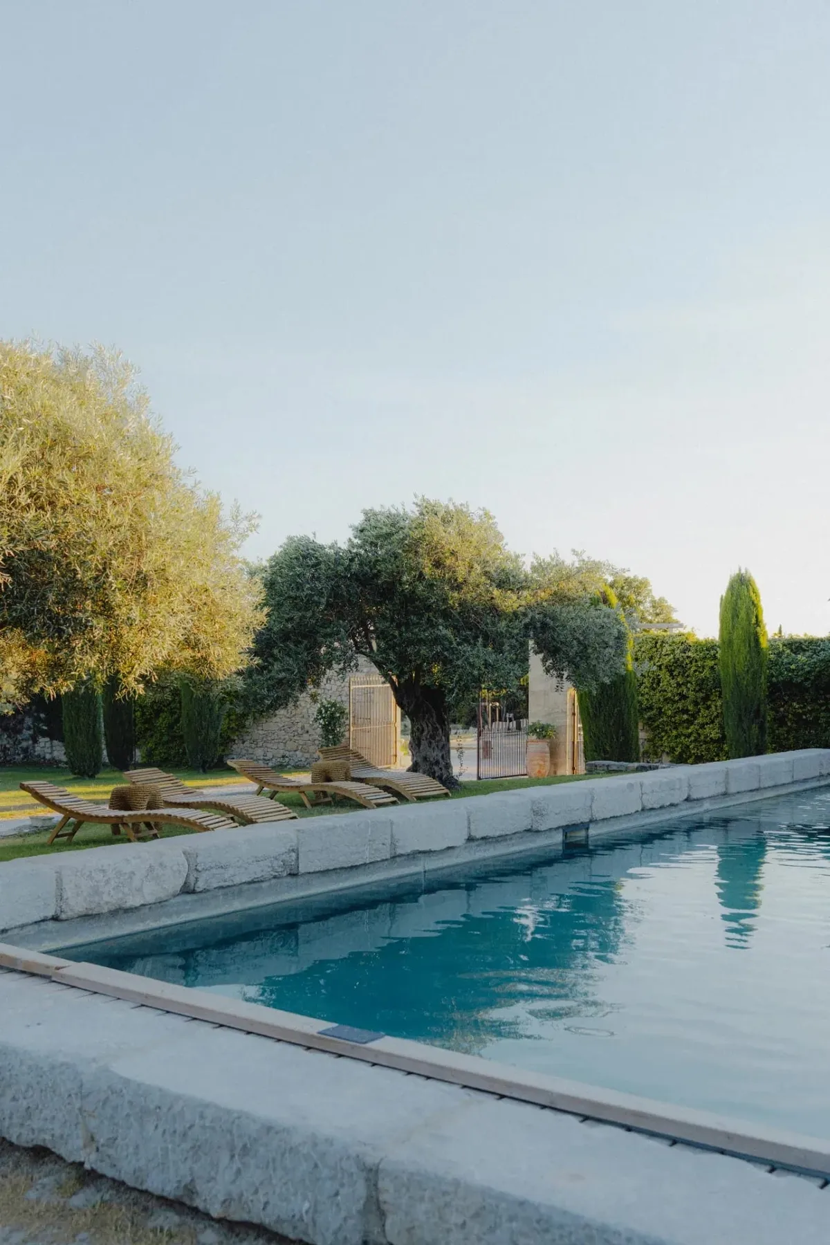 domaine de sarson wedding pool