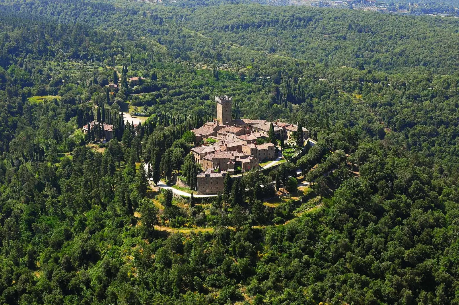 castello di gargonza wedding