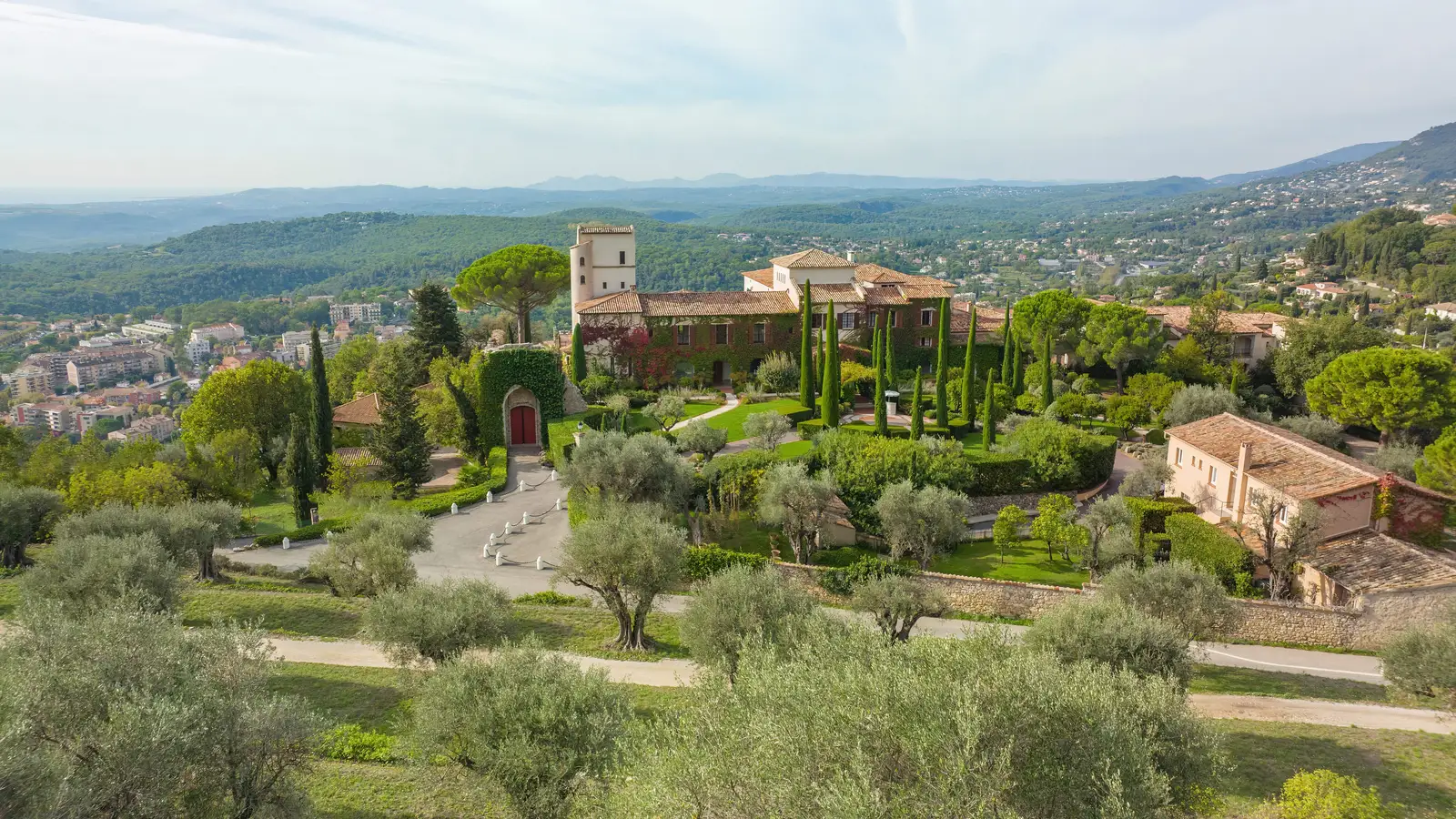 chateau saint martin wedding