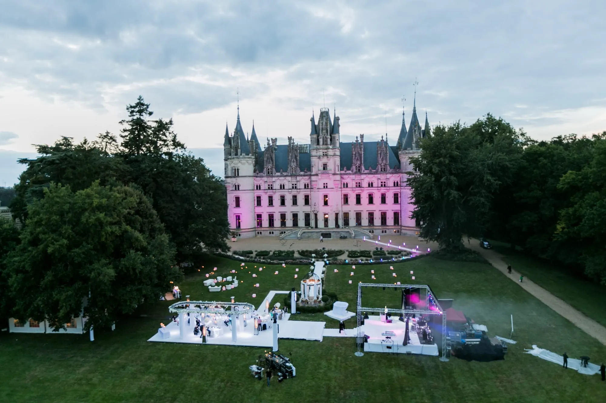 chateau wedding planner