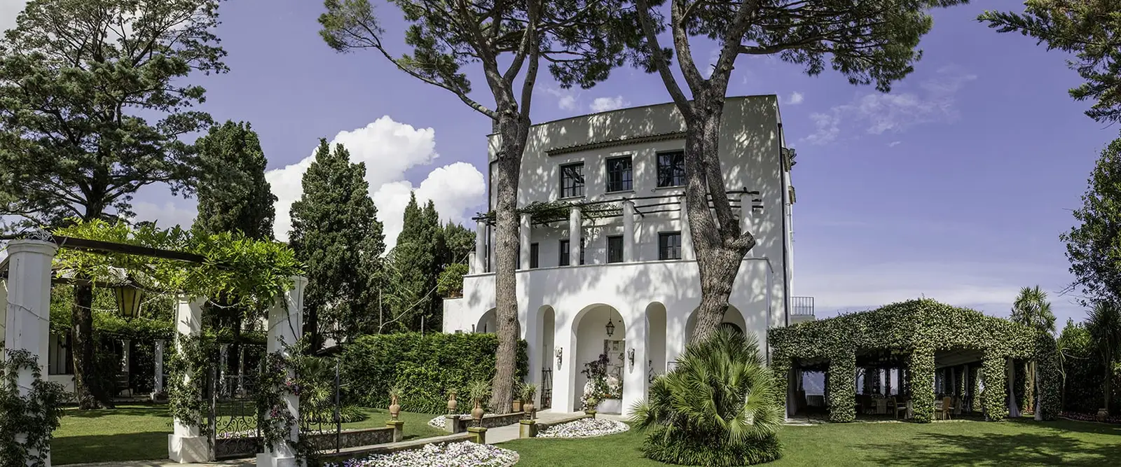 villa eva wedding