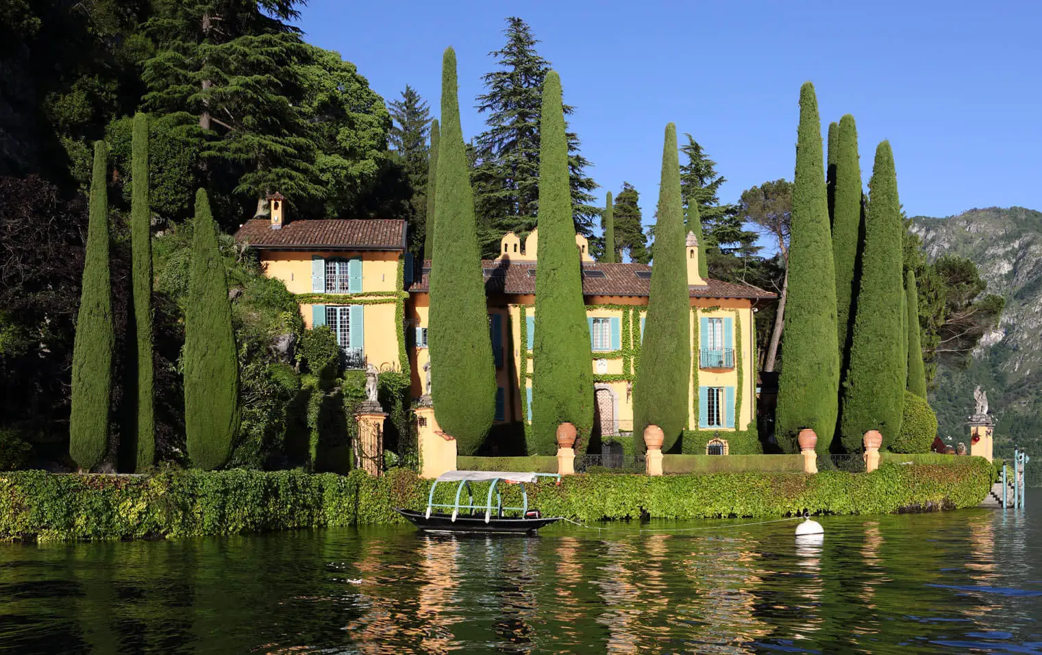 villa la cassinella wedding